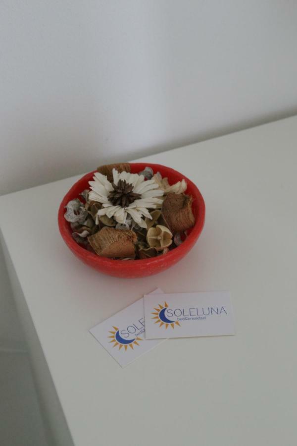 Soleluna Fiera 6 Rooms Bologna Exterior foto